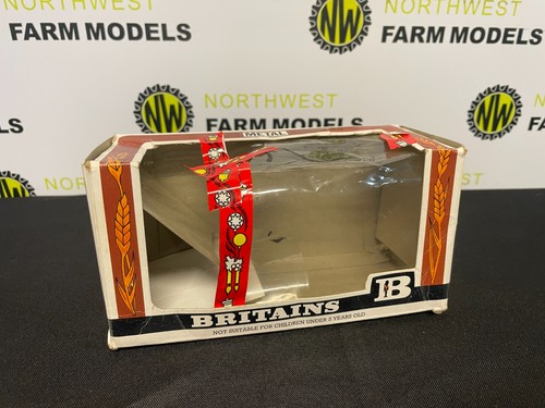 Britains 9528 scale fiat - 1:32,