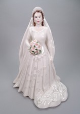 Figurine Royal Worcester Queen