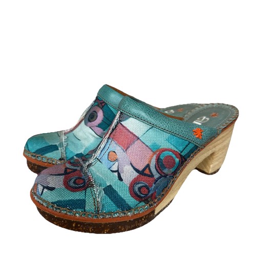 The art company heeled - company,