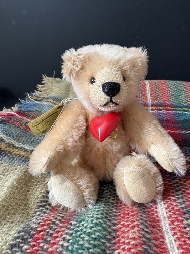 Hermann grisy collection - collection, bear