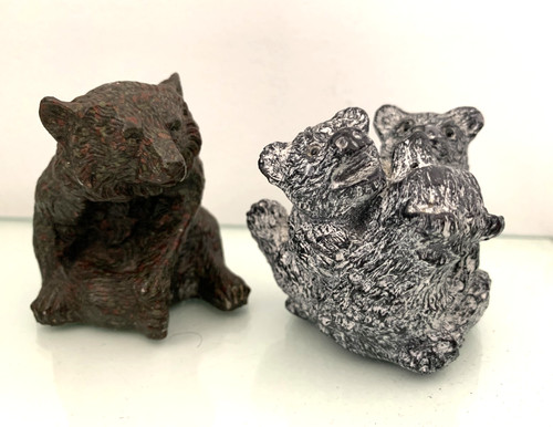Brown resin bear - brown, j
