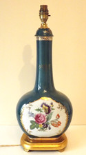 Hand Decorated Porcelain  Floral Bottle Vase  Table Lamp