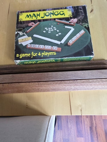 Mah jong set - mah,