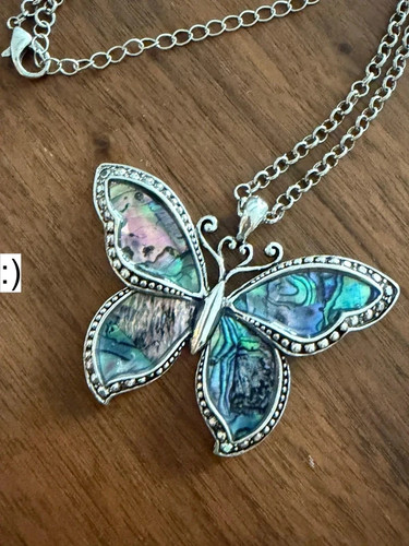 Butterfly necklace paua - butterfly,