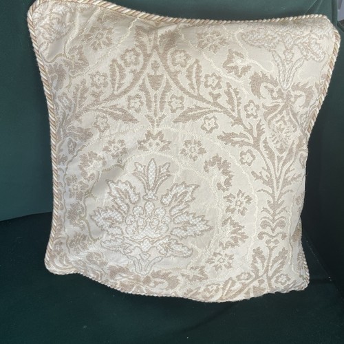 Vtg gold tone jacquard - vtg, cushion