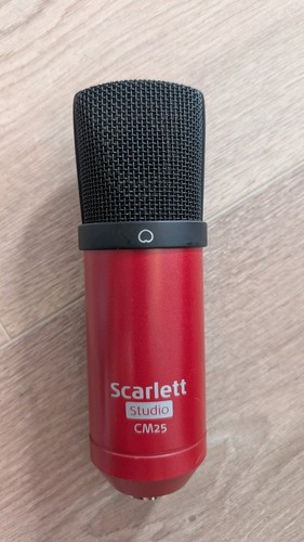 Focusrite scarlett studio cm25 - scarlett,