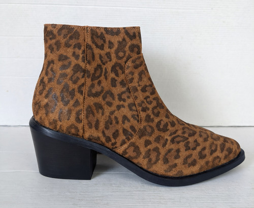 Cream leopard print - cream, brown