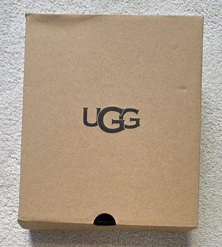 Ugg empty shoe box - empty, w