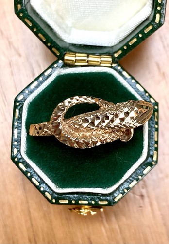 Vintage 9ct gold - vintage, eyed
