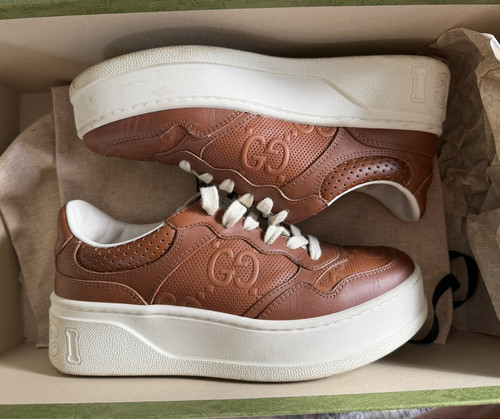 Gucci logo low - gucci, top