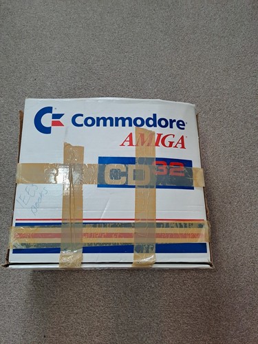 Commodor amiga cd32 original - amiga,