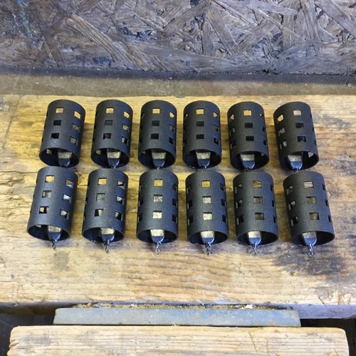 Medium open ended cage feeders - open-ended,