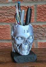 Terminator Endo Skull Desk