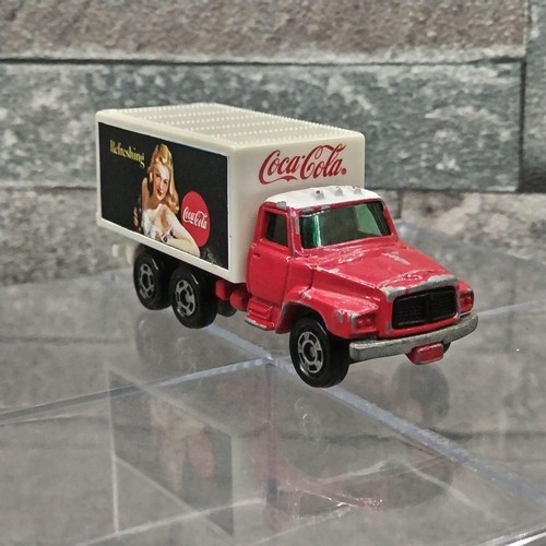 Tomica retro nissan - retro, diesel