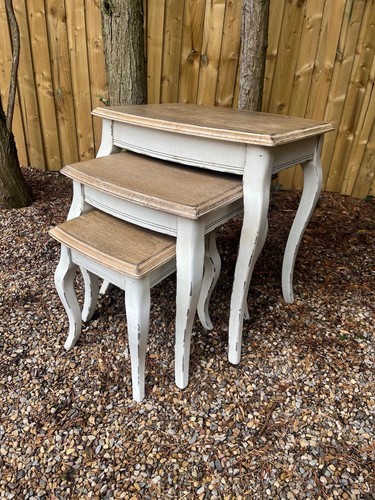 Vintage french style nesting - style,