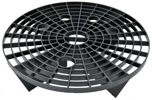 Dirt guard bucket barrier - x,