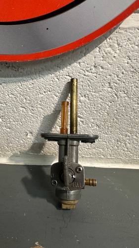 Yamaha 125 petrol tap rd - yamaha,