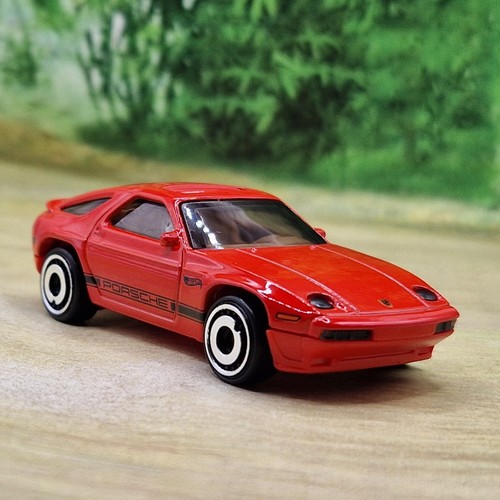 Hot wheels porsche 928s - hot,