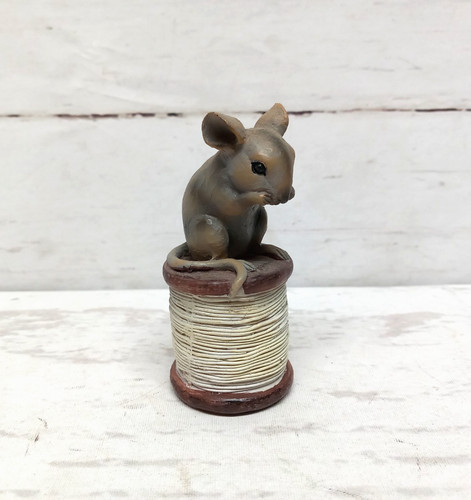 Mouse cotton reel vintage - a,
