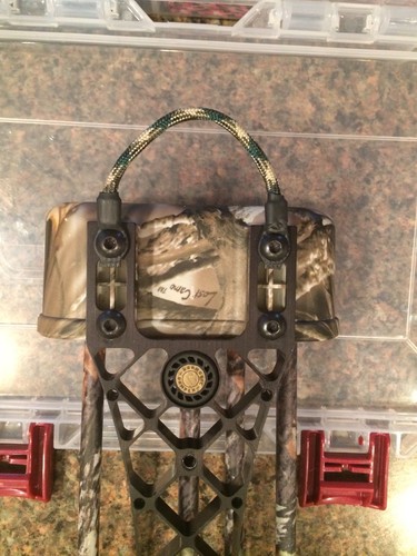 Mathews dark gray bow quiver - mathews,