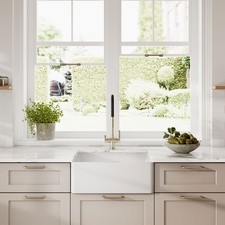 Nuie 595 x 450 x 220mm