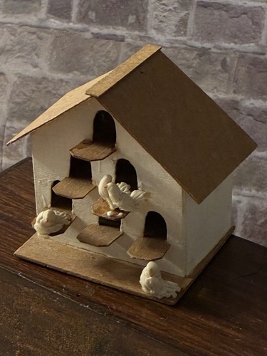 Dolls house scale - dolls,