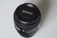 Nikon AF Nikkor 85mm f/1.8D
