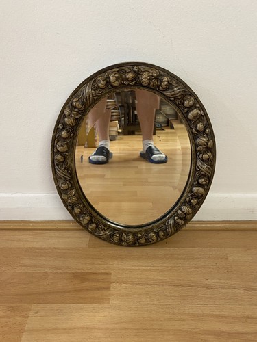 Stunning vintage oval - vintage, wall
