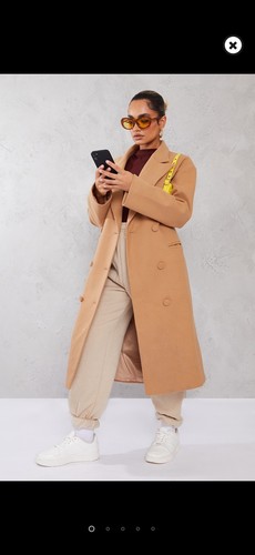 Prettlittlething petite camel - prettlittlething,