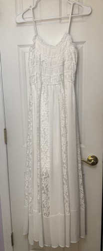 White lace maxi dress - white,