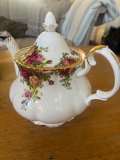Royal Albert Large tea pots