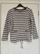 Joules Grey & White Long Sleeved Sweatshirt  Size 8