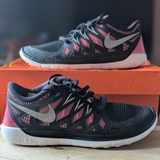 Nike Free Run 5.0 (GS) 5Y -