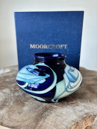 Rare moorcroft signed emma - signed,