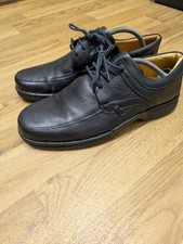 Anatomic black derby - &,