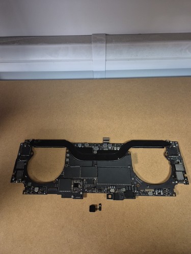 Apple macbook pro - 16", a2141