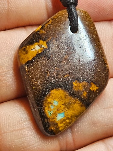 Australian cts boulder opal - boulder,