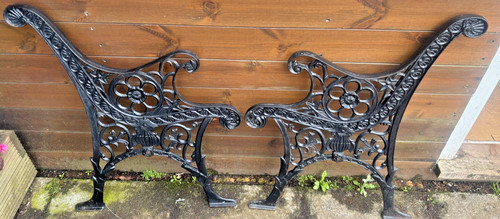 Pair vintage black - vintage, painted