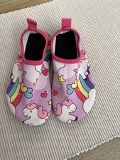 Girls Beach Shoes Size 10-11