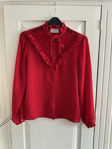 Vintage 70s red lace - red,