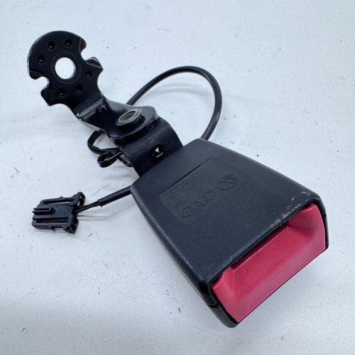 Audi seat belt buckle - 8x,