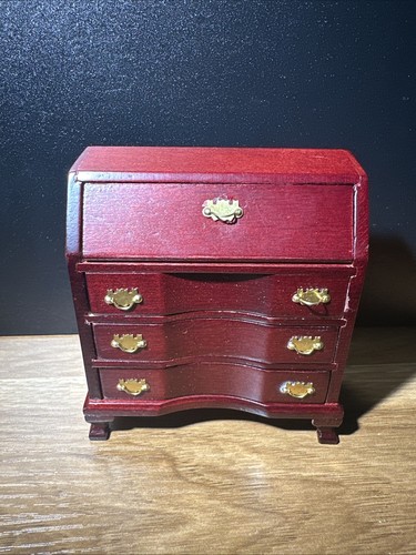 Dolls house emporium pigeon - house,