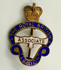 Vintage Badge Royal British