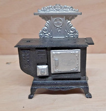 Play Me Pencil Sharpener Old Fashioned Stove Metal Drawer & Door Open Spain 972