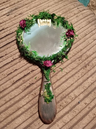 Decorated antique mirror teeth - antique,