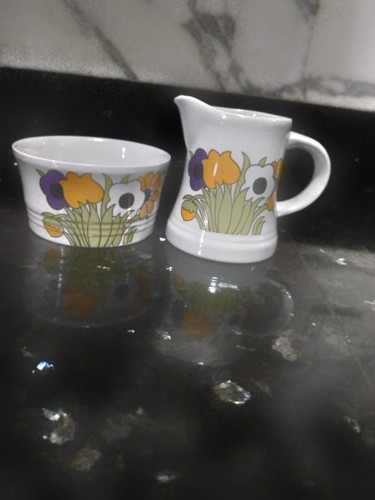 Royal tudor ware springtime - tudor,