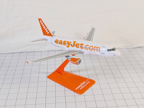 Easyjet airbus a319 ezet - airbus, g-ezet