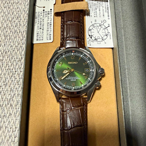 For sale near mint seiko - for,