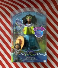 Disney Encanto Mirabel Singing