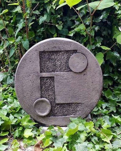 Troika circle obelisk - troika,